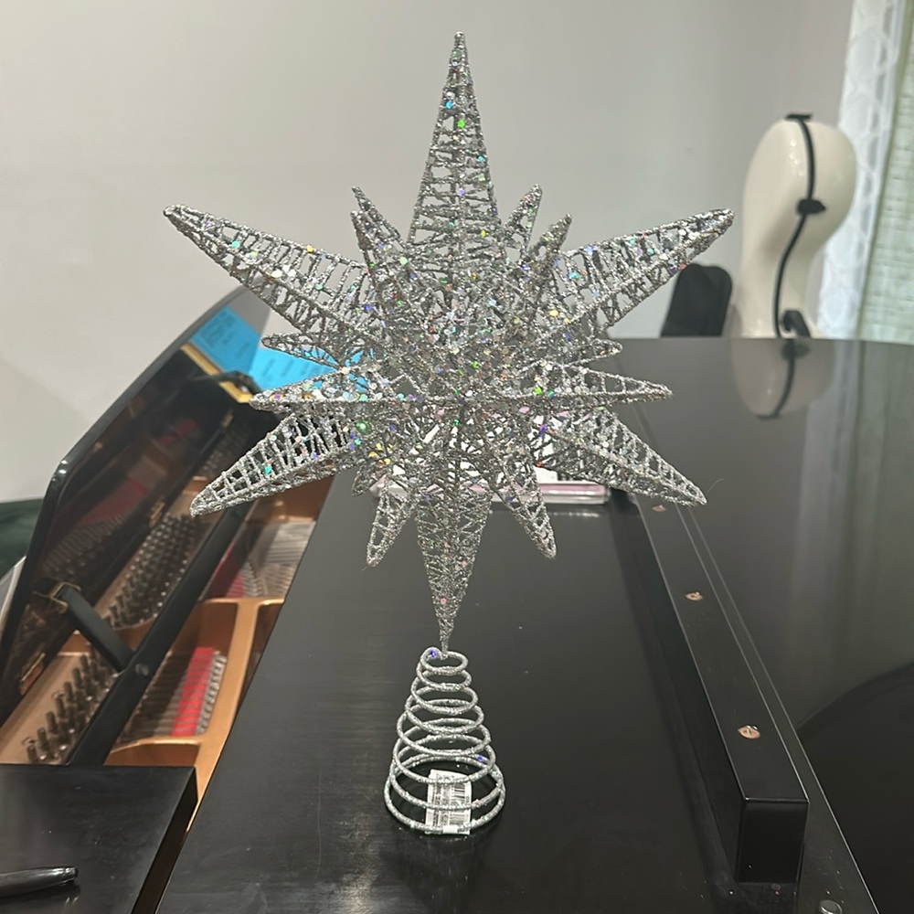 Brand New!! Kurt S. Adler tree topper